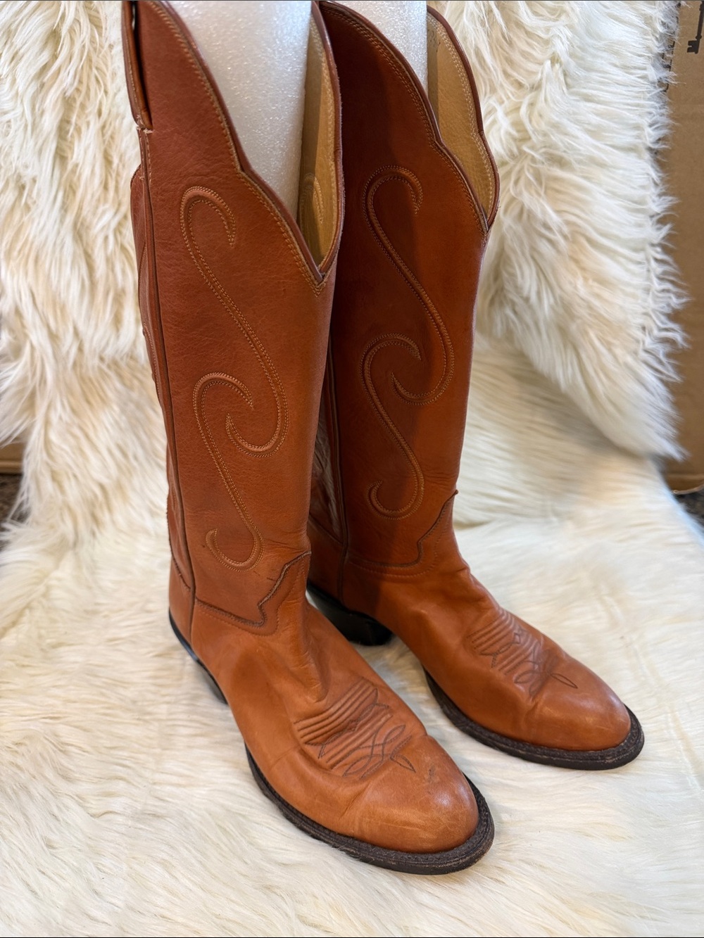 Hondo Women’s Tall Tan Leather Western Boots -Size 6B